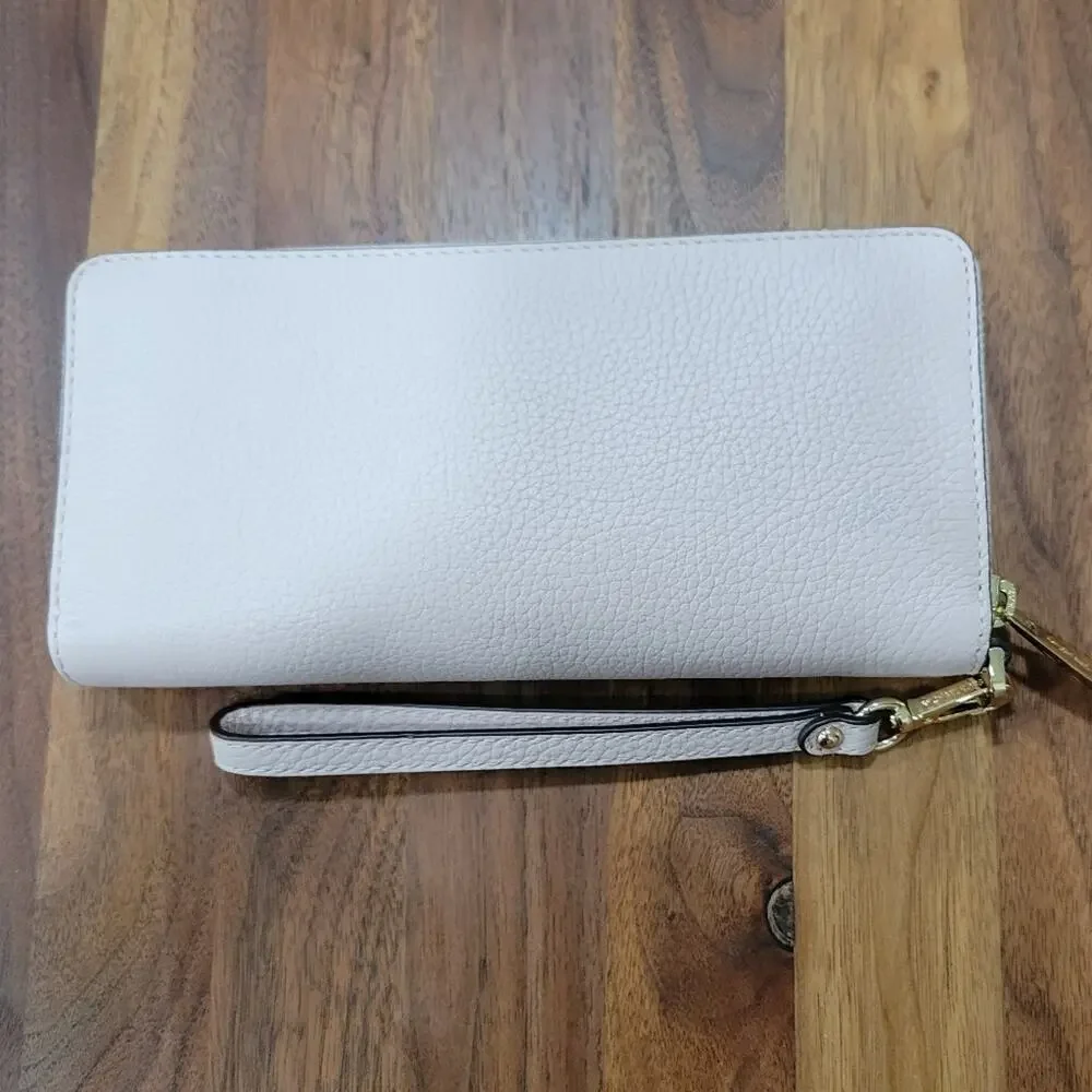 Michael Kors Jet Set Continental Wristlet in Pebbled Leather